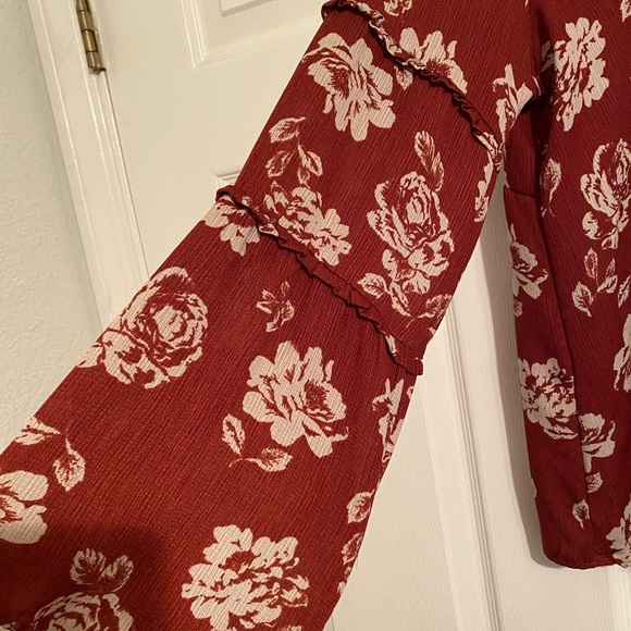 Flowy top - Picture 3 of 4